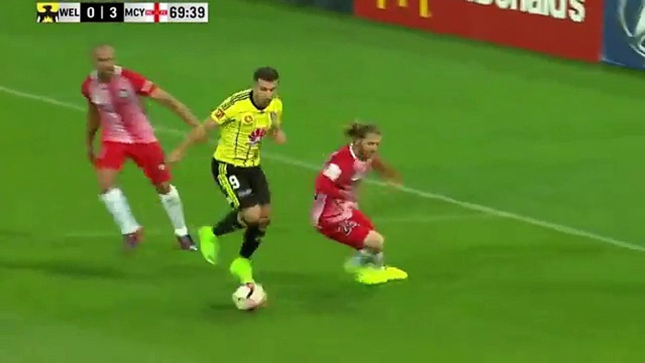 Um túnel, dois túneis e... golaço!