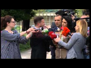 “Buçe, këlysh e qen”, fjalor fyes në Kuvend. Paloka e Keta tentojnë të sulmojnë Braçen- Ora News