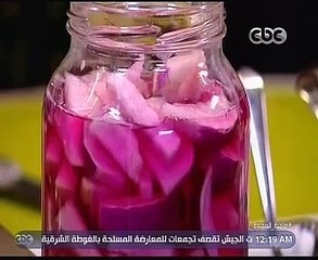 إسعاد يونس تشرب "ماء طرشى" على الهواء.. وأمينة خليل "أنا هدوق بس"