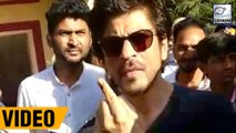 Shah Rukh Khan Casts VOTE At BMC Elections 2017