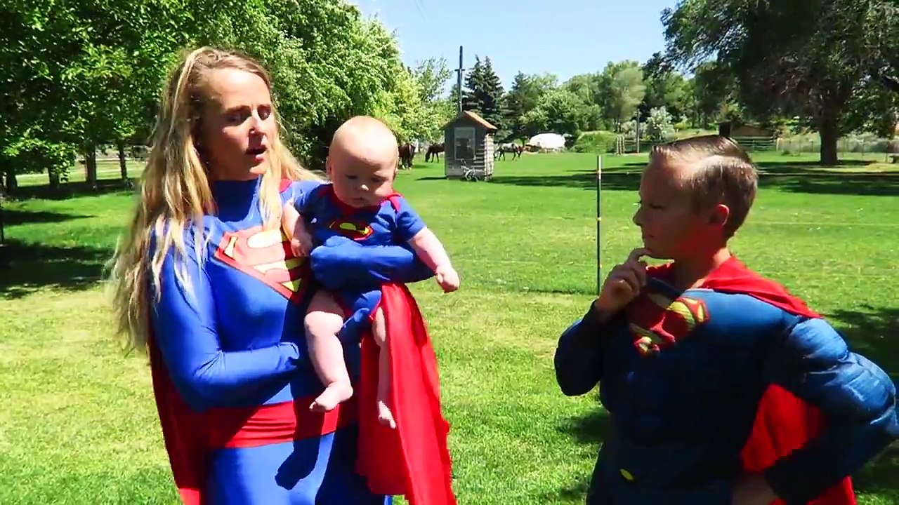 Spiderman vs Frozen Elsa + Bad BABY JOKER Kidnapped by Maleficent vs Superman, Spidergirl