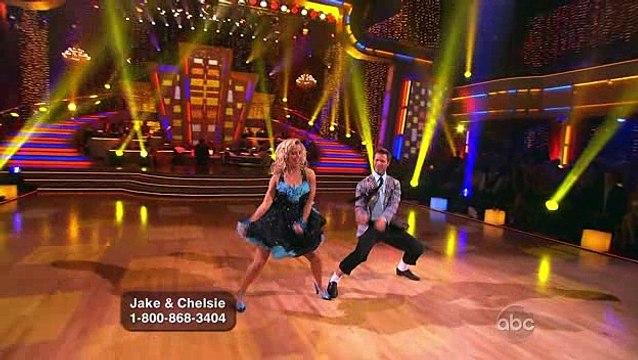 Jake Pavelka & Chelsie Hightower - Jive