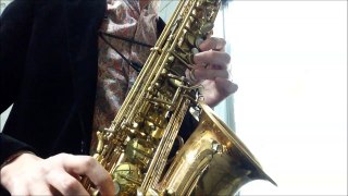 When I Fall In Love 恋をしたとき Victor Young on Alto Saxophone