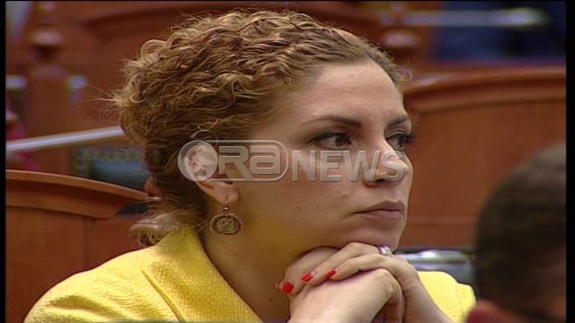 Ben Blushi: Rama totalisht i paaftë, konkuron me Berishën kush rrënoi më shumë Shqipërinë- Ora News