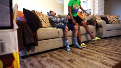 QUITTING YOUTUBE PRANK ON GIRLFRIEND!!!