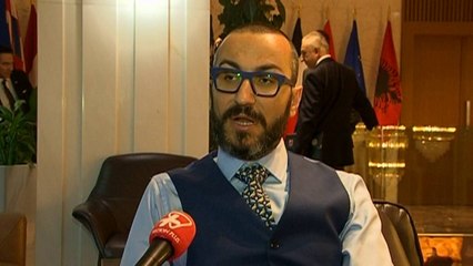 PUNESIMI I PERSONAVE LGBT,3 NE 5 KOMPANI I PERFSHIJNE NE POLITIKAT E TYRE LAJM mpg