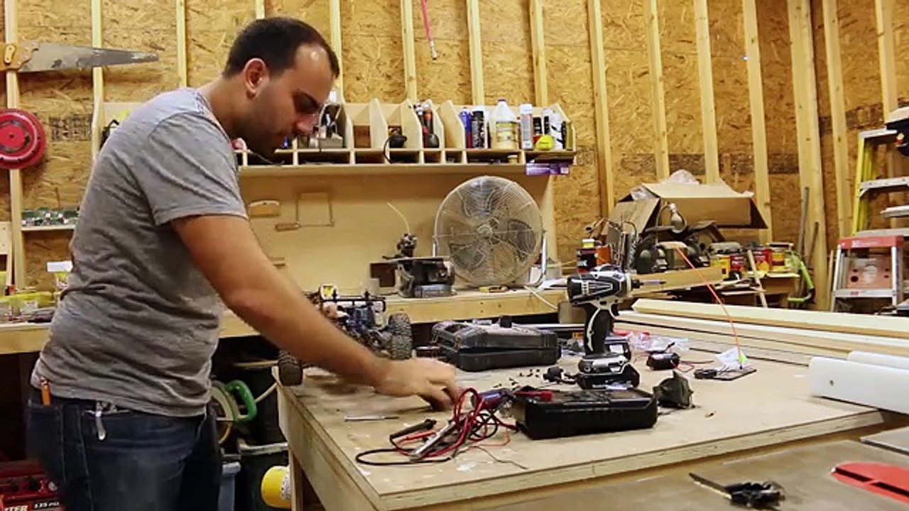 Nitro Rc Arabanın Motorunu Kalem Açacağına Çeviren Adam