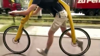 Un vélo sans selle ni pédales