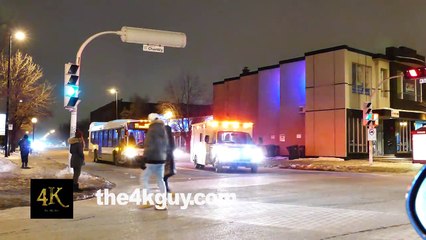Un couple fait la sourde oreille devant un ambulancier