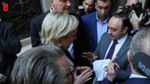 Liban: Marine Le Pen refuse de porter le voile chez un mufti