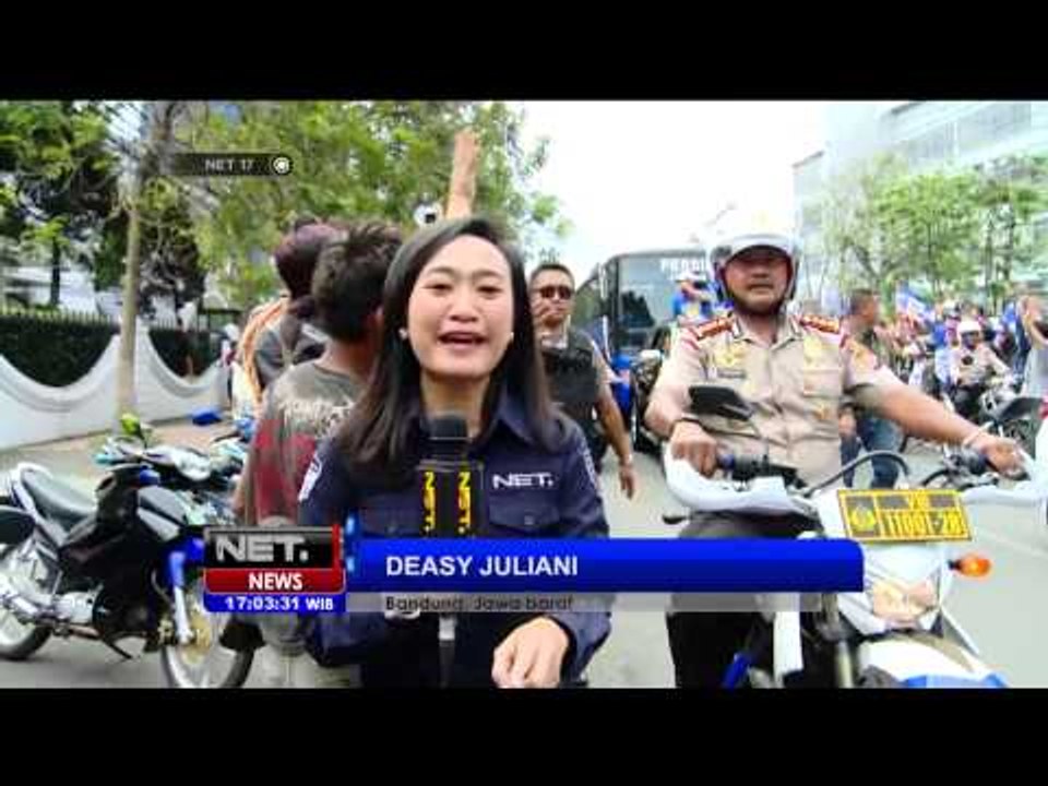 Persib Juara ISL 2014 Diarak Keliling Bandung - NET17