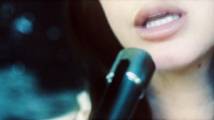 Lana del Rey viaja a la Luna para presentar 'Love'