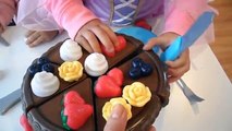 La anfitriona CUPCAKE Maker Chocolate Real, Mini Tortas de BRICOLAJE Glaseado Cupcake Maker por DisneyCarToy
