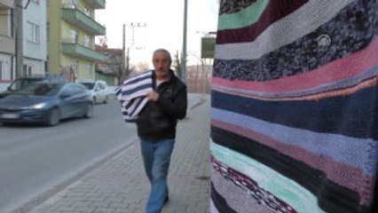 40 Yıldır Dokuma Tezgahının Başında