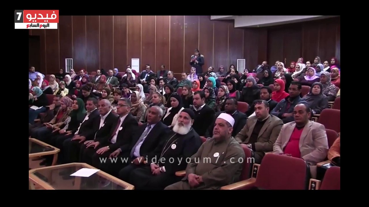 بالفيديو..محافظ البحر الأحمر يحضر تدشين حملة التوعية لصحة المرأة بالغردقة