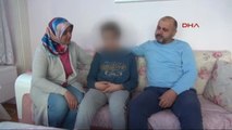 Denizli'de Öğretmenin Bahçede Oynayan Öğrenciyi Dövdüğü Iddiası