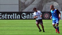 Jadson dá passe de calcanhar e arrisca lançamentos em jogo-treino do Corinthians