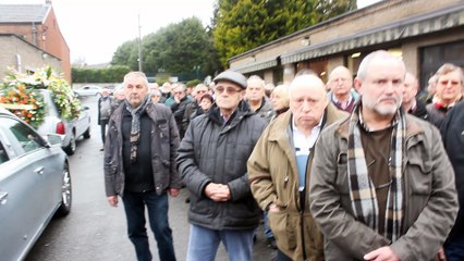 Du (beau) monde aux funérailles de Daniel Poelaert à La Louvière