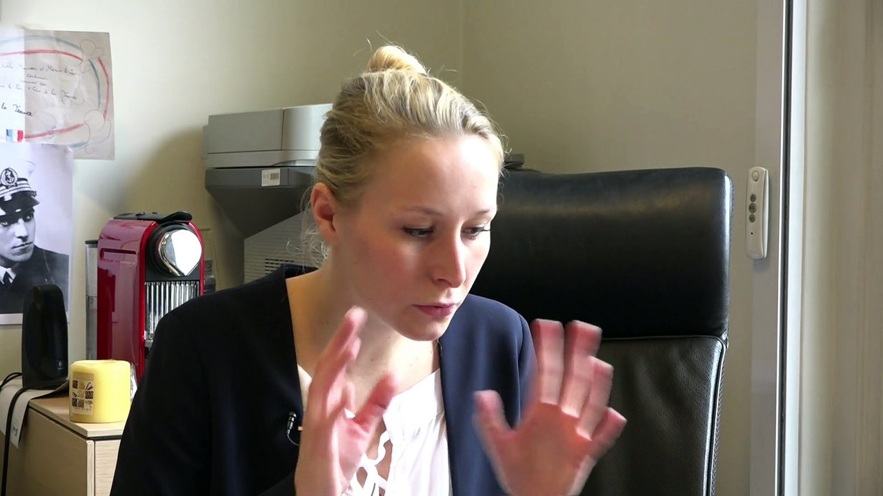 Marion Maréchal Le Pen : "Le voile est une offensive de colonisation de l'espace public en France !"