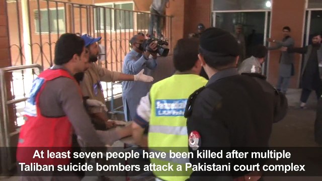 Seven killed as three suicide bombers attack Pakistan court
