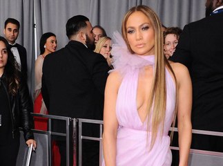 Jennifer Lopez : La chanteuse est-elle vraiment une cougar ? Voici sa réponse !