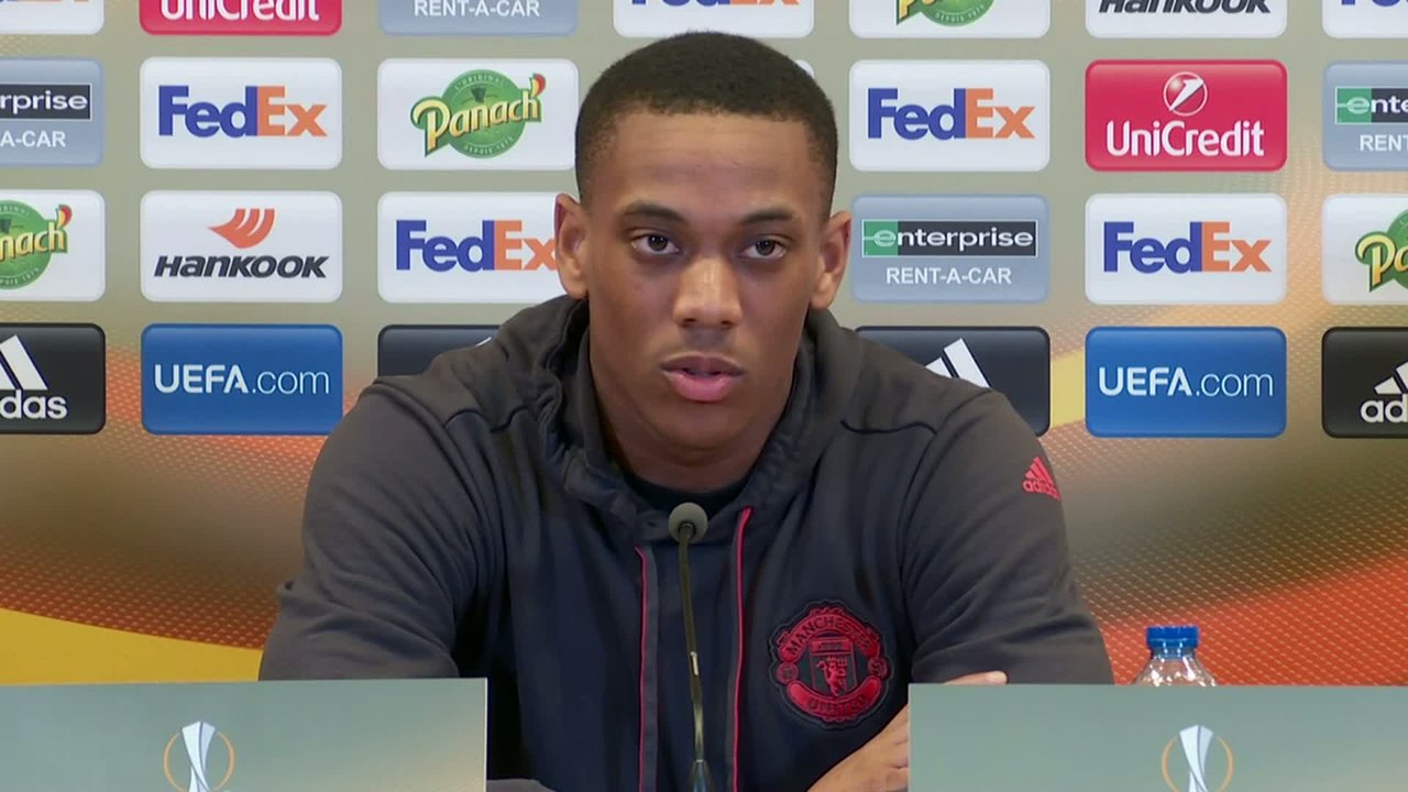 Foot - C3 - Man. Utd : Martial «Marquer pour les calmer un petit peu»