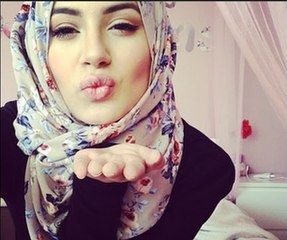 Hijab Selfie | How to take the best selfie and look slimmer in hijab look!