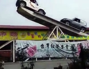 Muhteşem denge - Amazing balance and driving skill