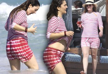 Drew Barrymore Recuperates From Divorce With Gal Pals In Cancun