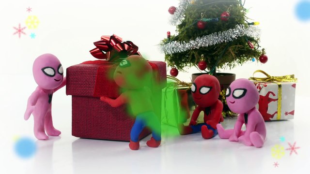 ELSA NEEDS TO PEE FROZEN ELSA VS SPIDERMAN TOILET PRANK Play Doh Stop Motion Full Episodes