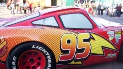 Lightning Mcqueen and Mater in Real Life - CARS 2 Disney Pixar