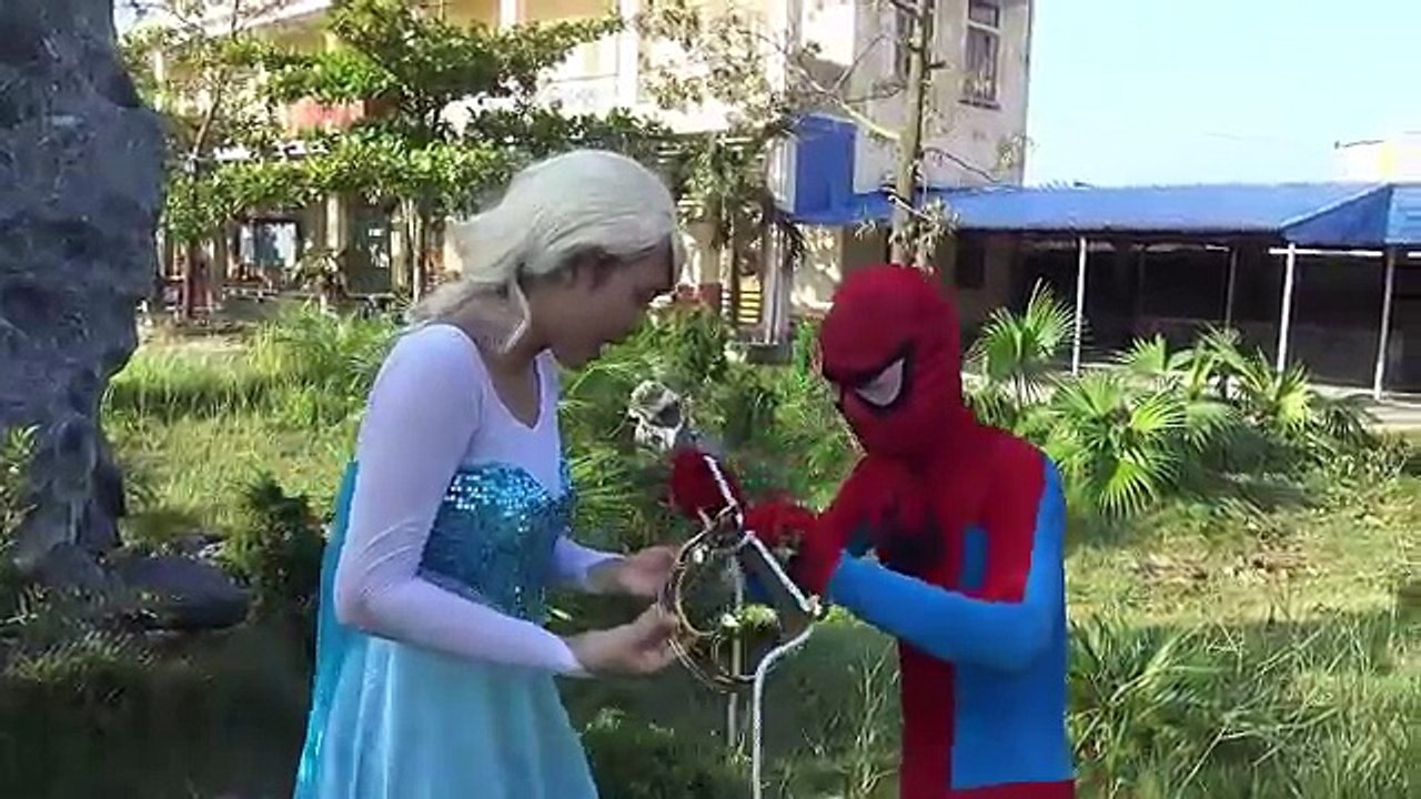 FROZEN ELSA vs ORBEEZ BATH vs Spiderman vs Joker Pranks Candy Bubble Funny Superheroes mov