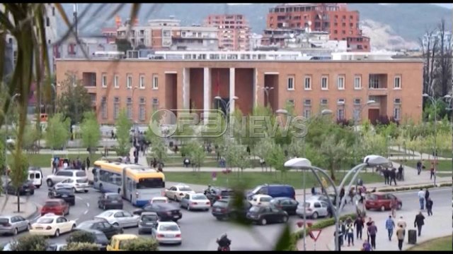 Ora News - Rishikimi i buxhetit 2016, Teliti: Nuk sjell asgjë pozitive për ekonominë