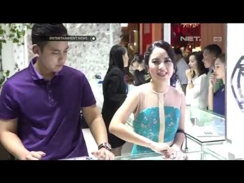 Chacha Federica membeli cincin pernikahan