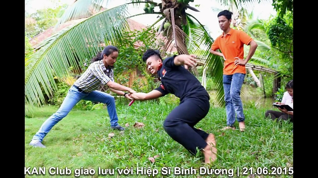 Giao lưu với Hiệp sĩ Bình Dương - KAN Club côn nhị khúc - 21.06.2015 - 쌍절곤 - 雙截棍 - Нунчаку - ヌンチャク