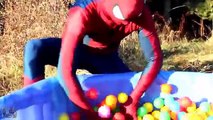 Spiderman vs Hulk Superhero Battle Spiderman Play-doh Surprise Egg with Marvel Toys by Kid