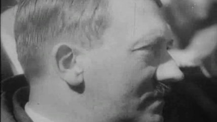 2e Guerre Mondiale - La vie d'Hitler #1