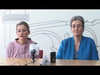 Télécharger la video: Ulrike Lunaçek Viziton Gjakovën - Lajme