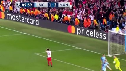 Télécharger la video: ‫مباراة مجنونة - ملخص و اهداف مباراة مانشستر سيتي وموناكو 5-3 تعليق حفيظ دراجي - دوري ابطال اوروبا HD‬