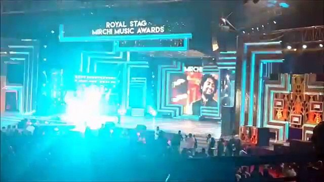Mirchi Music Awards - 2017 - Sonu Nigam - Singing Arijit Singh's Gerua