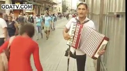 İstiklal caddesinde bir florin - Ce Mi-a Facut Dragostea Ta