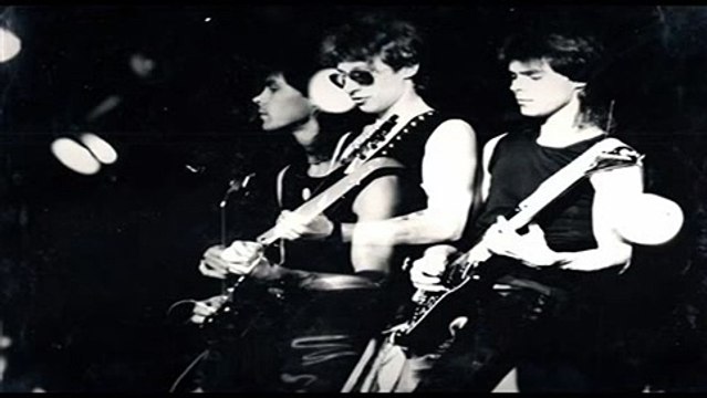 Сарычева я сделан из такого вещества. Альфа я сделан из такого вещества. Группа альфа сарычев. Группа альфа сарычев. Сарычев альфа.