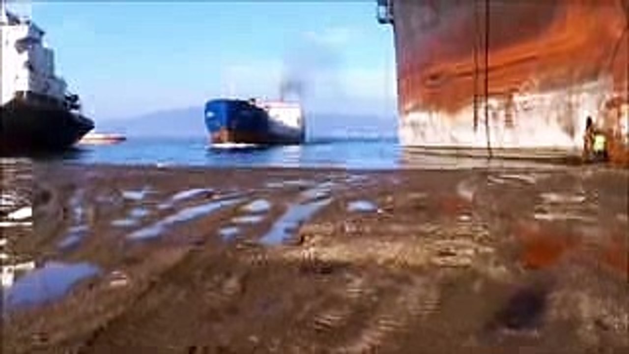 Ship Crash Compilation Most Epic Fails Ever !!! Amazing Crazy Boat Accidents - YouTube