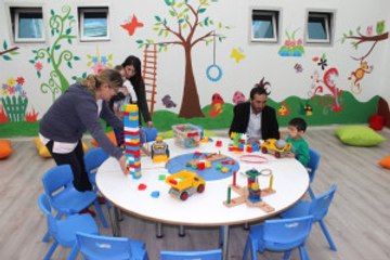Çocuklar Için Hastaneye Oyun Salonu Yapıldı