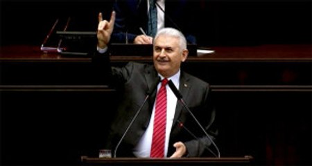 Yıldırım'dan Bozkurt İşareti Açıklaması: 80 Milyonu Kucaklıyoruz, Tek İstisna Terör Örgütleri