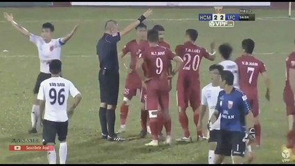 POR CAUSA DE UM PENALTI JOGADORES DEIXAM DE JOGAR INSÓLITO SÓ NA CHINA !!!