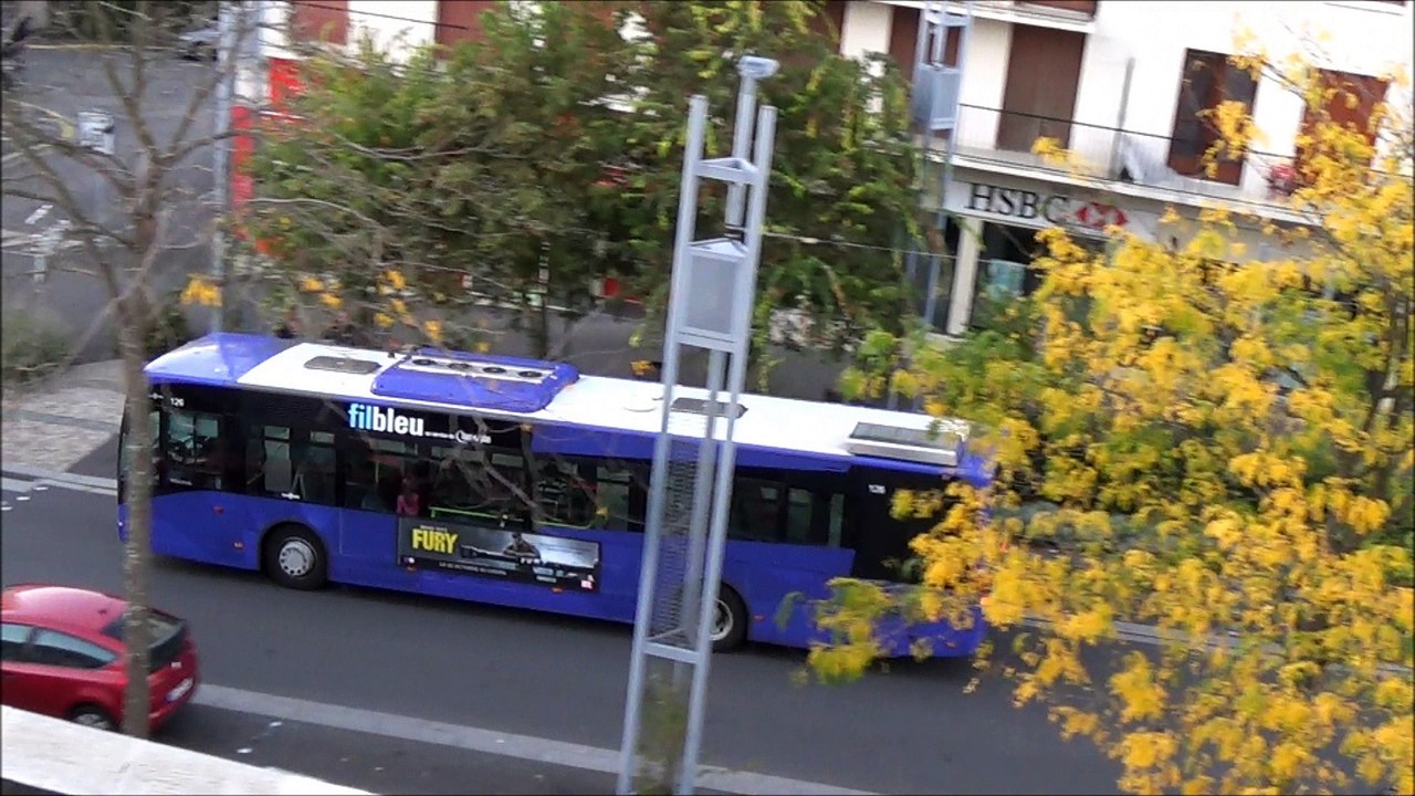 VanHool NewA330 N°126 Fil Bleu