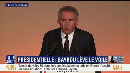 François Bayrou : " J'ai décidé de faire à Emmanuel Macron une offre d'alliance " !