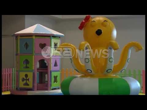 Ora News – City Park, dyqanet e hapura pas kapërcimit të situatës së përmbytjeve