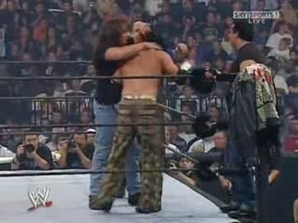 Unforgiven 2007 - Matt Hardy & MVP vs. Deuce & Domino